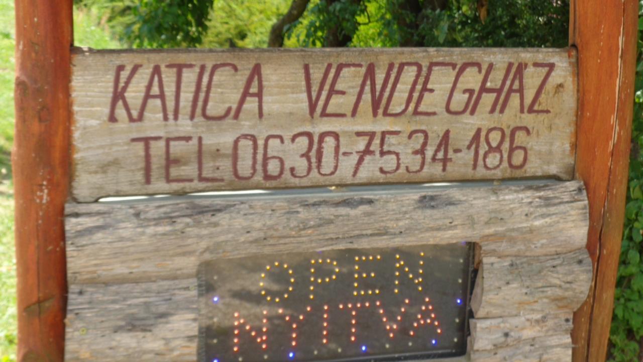 阿格泰列克 Katica Vendeghaz酒店 外观 照片